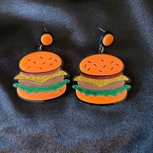3/$30 Big burger 🍔 earrings